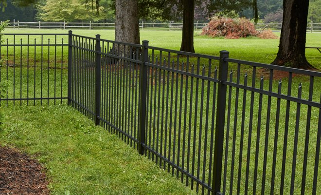 metal fence types